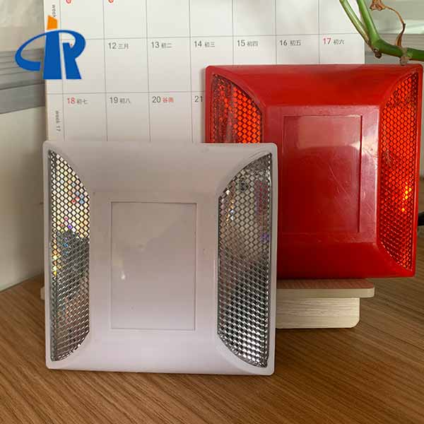 <h3>Half Round Solar Road Stud Reflector For Parking Lot In Korea </h3>
